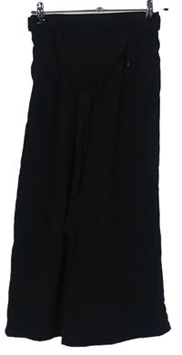 Dámske čierne culottes nohavice s opaskom Amisu