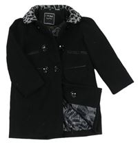Čierny flaušový zateplený kabát s leopardím vzorom zn. Next