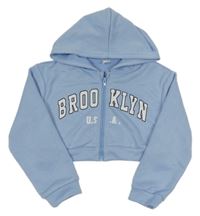 Svetlomodrá prepínaci crop mikina s nápisom a kapucňou Shein