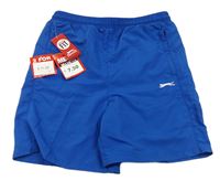 Safírové plážové kraťasy s logem Slazenger