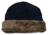 Tmavomodrá vzorovaná zateplená čepice 