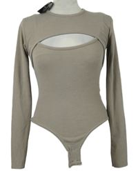 Nové - Dámské béžové žebrované body s průstřihem PrettyLittle Thing