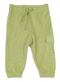 Svetlozelené rebrované zamatové nohavice s vreckom