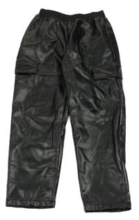 Čierne koženkové nohavice s vreckami a úpletovým pasom shein