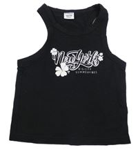 Čierny crop top s nápismi Page one young