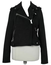 Dámský černý semišový crop křivák River Island 