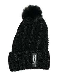 Dámská černo-stříbrná pletená čepice s bambulí 