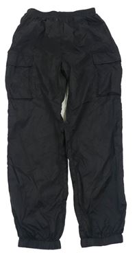 Čierne šušťákové cargo nohavice Shein