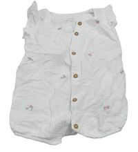 Biely mušelínový kraťasový overal s kvietkami a volánikmi zn. the little white company