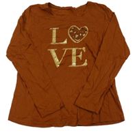 Hrdzavé tričko s nápisom a srdiečkom