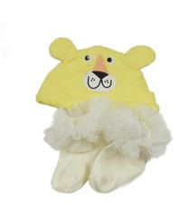 2set- žltá čapica so lvem+ biele ponožky s volánikom