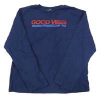 Tmavomodré triko s nápisem Benetton