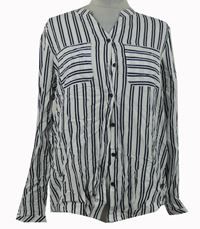 Bielo-tmavomodro-biela pruhovaná blúzka Sure