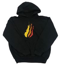 Čierna mikina s plameny a kapucňou