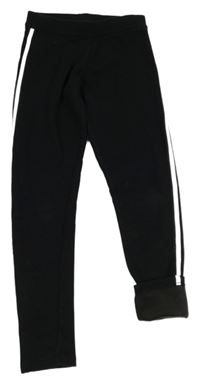 Čierne športové tepláky s logom Joma