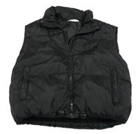 Čierna šušťáková zateplená crop vesta Matalan