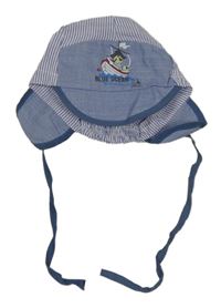 Modro-pruhovaná lehká kšiltovka s pirátem