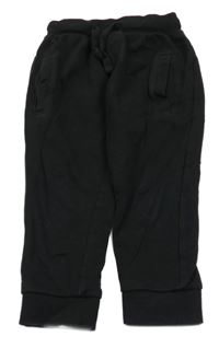 Čierne tepláky Everyday