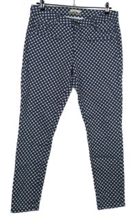 Dámske tmavomodro-biele kvietkovane skinny nohavice Esprit