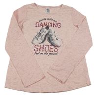 Světlerůžovo-černé melírované triko s botami s pecičkami a nápisy a flitry C&A