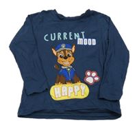 Tmavomodré triko s Chasem Sinsay