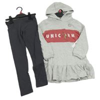 Nové - 2set - Šedo-vínové teplákové šaty s jednorožcem a kapucí + antracitové legíny