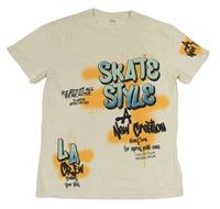 Bílé tričko s nápisy a graffiti C&A