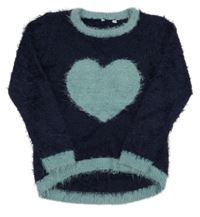Tmavomodro-svetlomodrý chlpatý dlhý sveter so srdiečkom