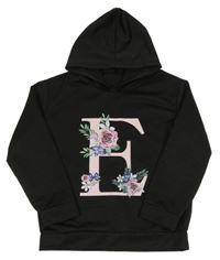 Čierna mikina s potlačou a kapucňou