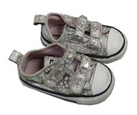 Stříbrné tenisky s hviezdami Converse vel. 20