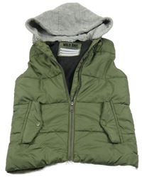 Khaki-šedá šusťáková zateplená vesta s teplákovou kapucí Dopodopo