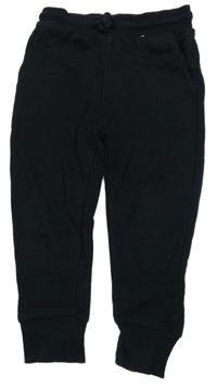 Čierne tepláky F&F