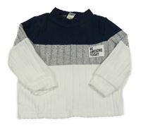 Bielo-tmavomodro-sivý rebrovaný sveter s nápisom Shein