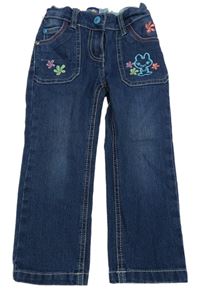 Modré rifle so zajačikom a kvetmi lupilu