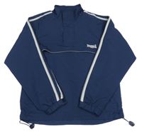 Tmavomodrá šušťáková jarná športová vetrovka s logom a pruhmi Lonsdale