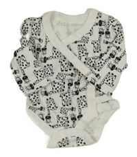 Biele zavinovací body s žirafami 