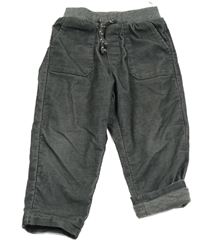 Tmavosivé pruhované menšestrové podšité nohavice s úpletovým pasom C&A