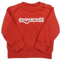 Červená mikina s nápisem 