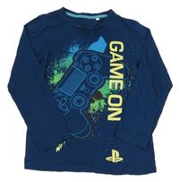 Tmavomodré tričko s ovladačem