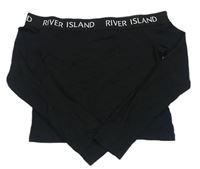 Čierne crop tričko s logy a lodičkovým výstřihem RIVER ISLAND