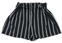 Čierno-biele pruhované paper bag kraťasy SHEIN