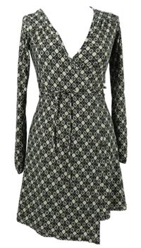 Dámské černo-smetanové vzorované zavinovací šaty Amisu 