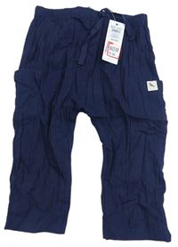 Tmavomodré mušelínové nohavice s vreckami M&Co.