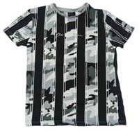 Bielo-čierne pruhované tričko s army potlačou a nápisom Next