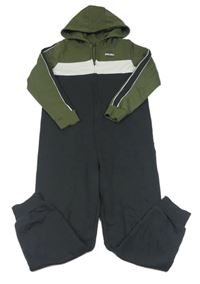 Černošedo-bílo-khaki tepláková kombinéza s nápisom a pruhmi a kapucňou Matalan