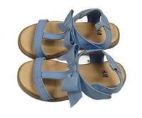 Modro-světlebéžové koženkové sandály s mašlí H&M vel. 25