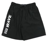 Čierne šušťákové športové kraťasy s nápismi STOP+GO