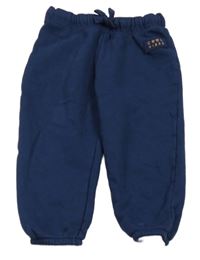 Tmavomodré tepláky s nášivkou M&S