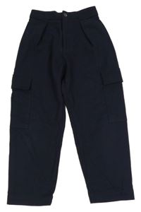 Tmavomodré úpletové nohavice s vreckami