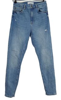 Dámské světlemodré skinny rifle s prošoupáním Stradivarius 